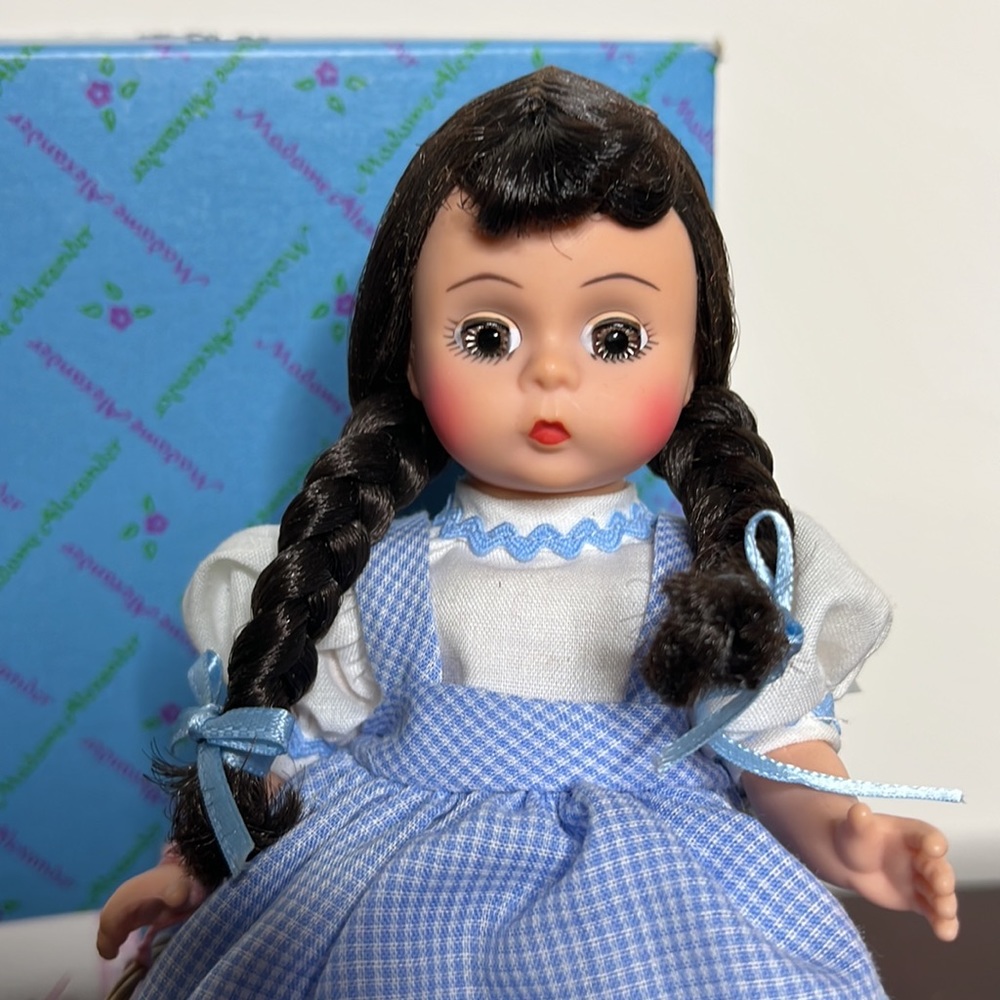 Madame Alexander’s 8” Dorothy from Wizard of Oz #464 - Picture 2 of 9